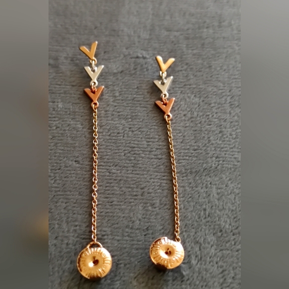 Tri-Tone Robert Lee Morris SOHO Chevron Front-Back Earrings - Picture 7 of 10